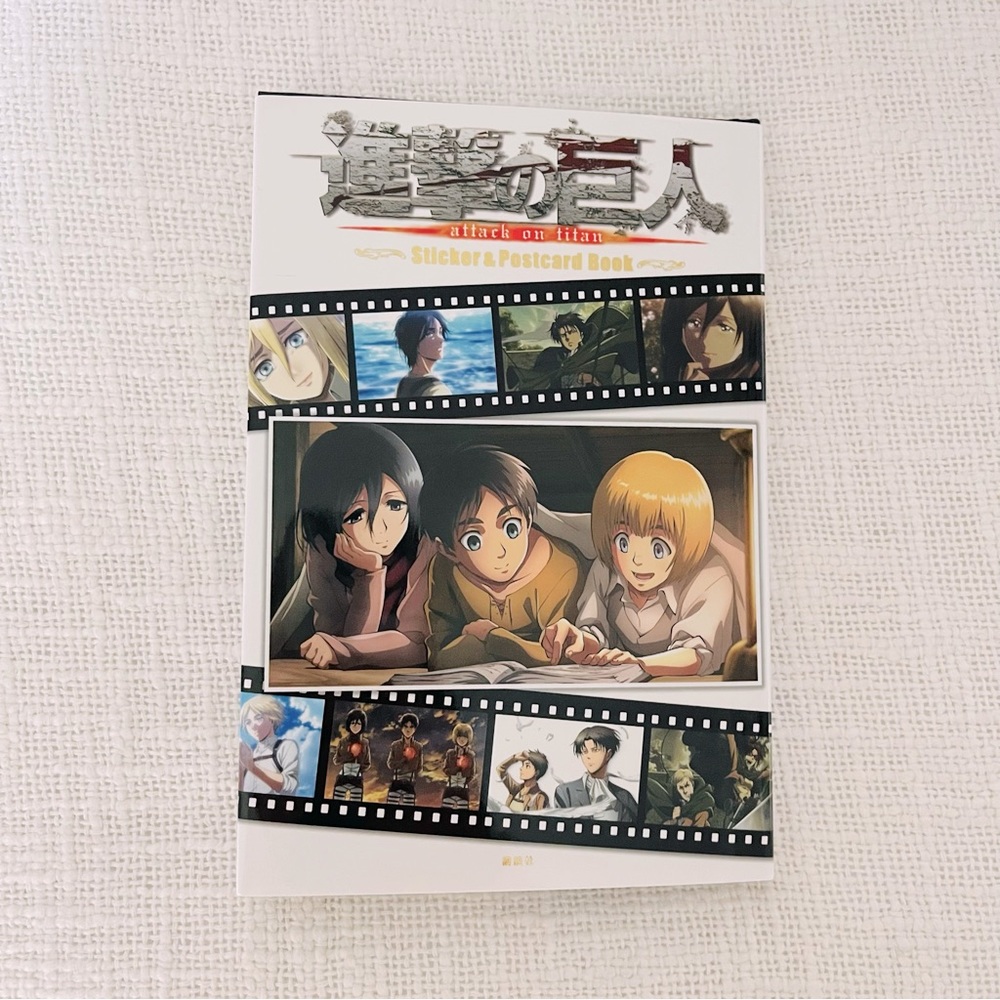 🌹 Attack on Titan Postcard and Stickers